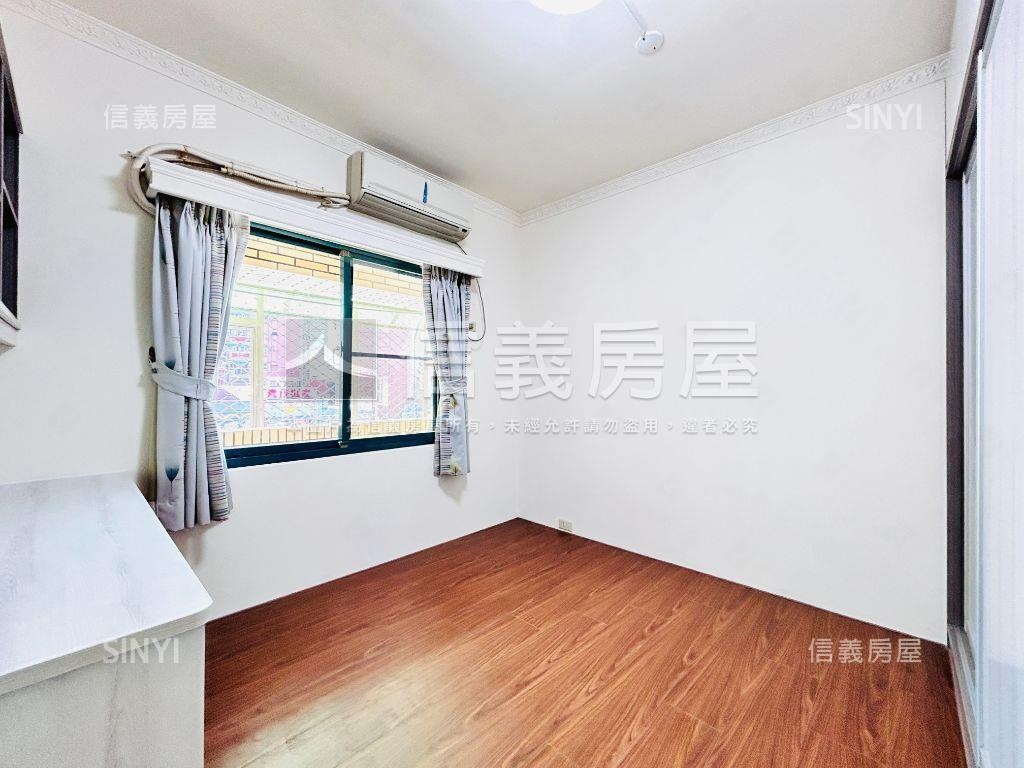 藝文精裝美四房車位房屋室內格局與周邊環境