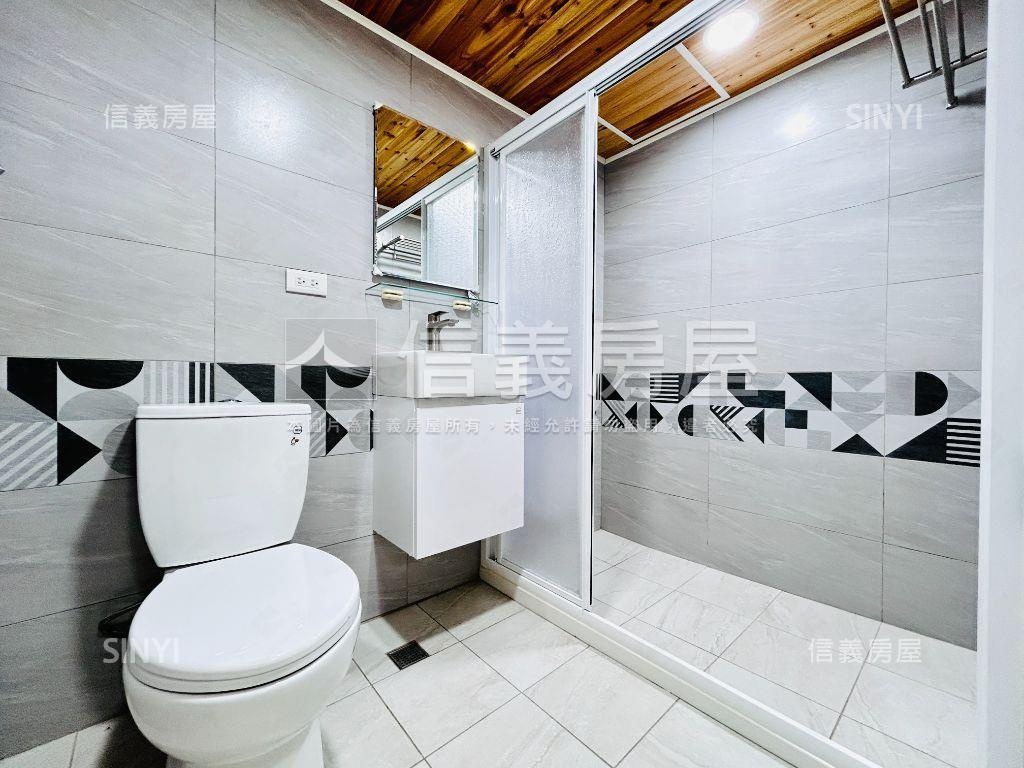 藝文精裝美四房車位房屋室內格局與周邊環境