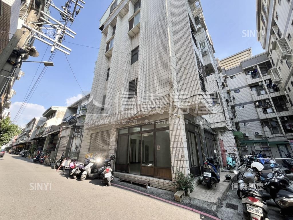 逢甲大面寬邊間店面房屋室內格局與周邊環境