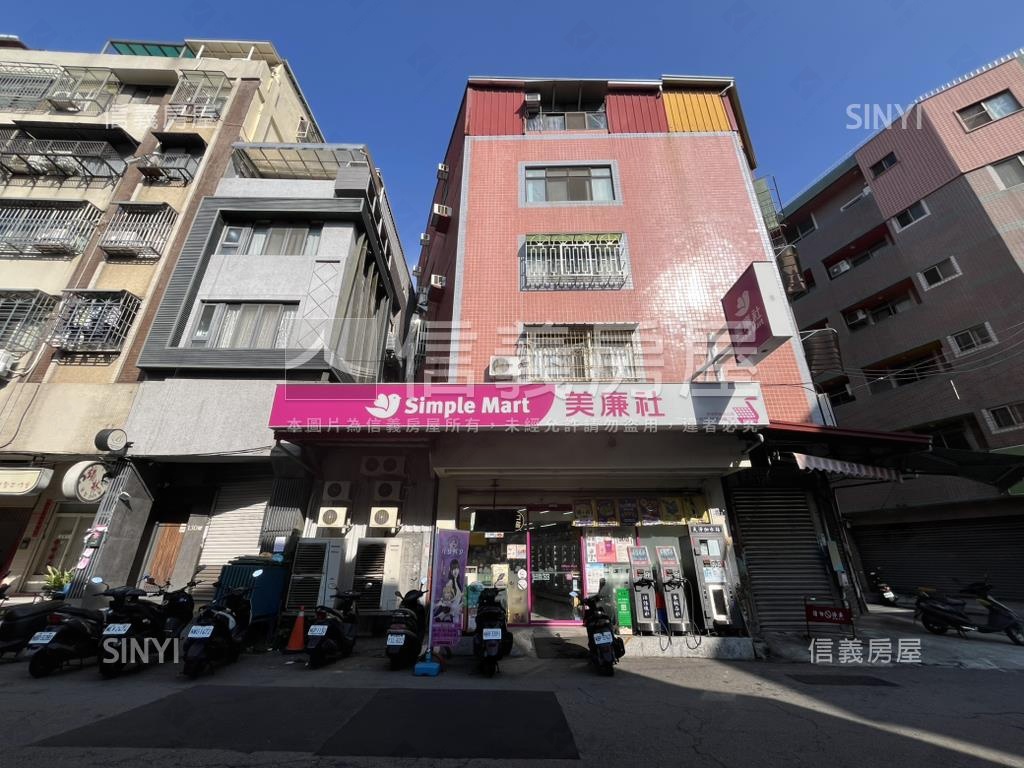 逢甲大面寬邊間店面房屋室內格局與周邊環境