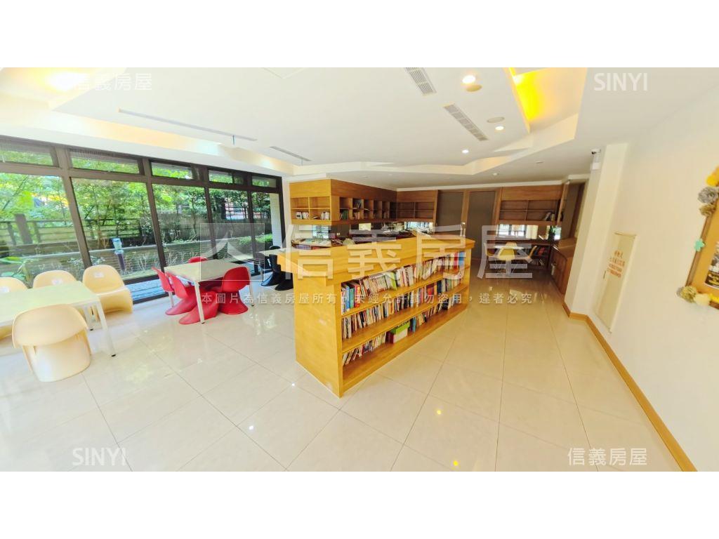 東別館綠景３房配車位房屋室內格局與周邊環境