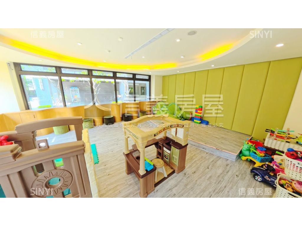東別館綠景３房配車位房屋室內格局與周邊環境