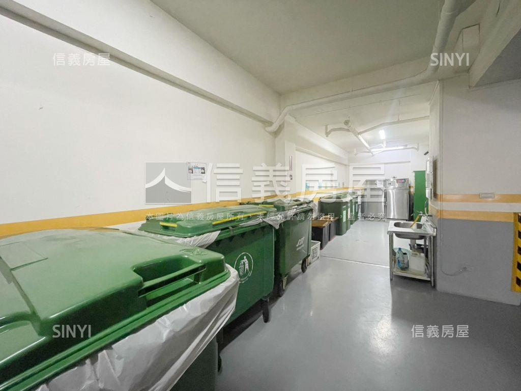 東別館綠景３房配車位房屋室內格局與周邊環境