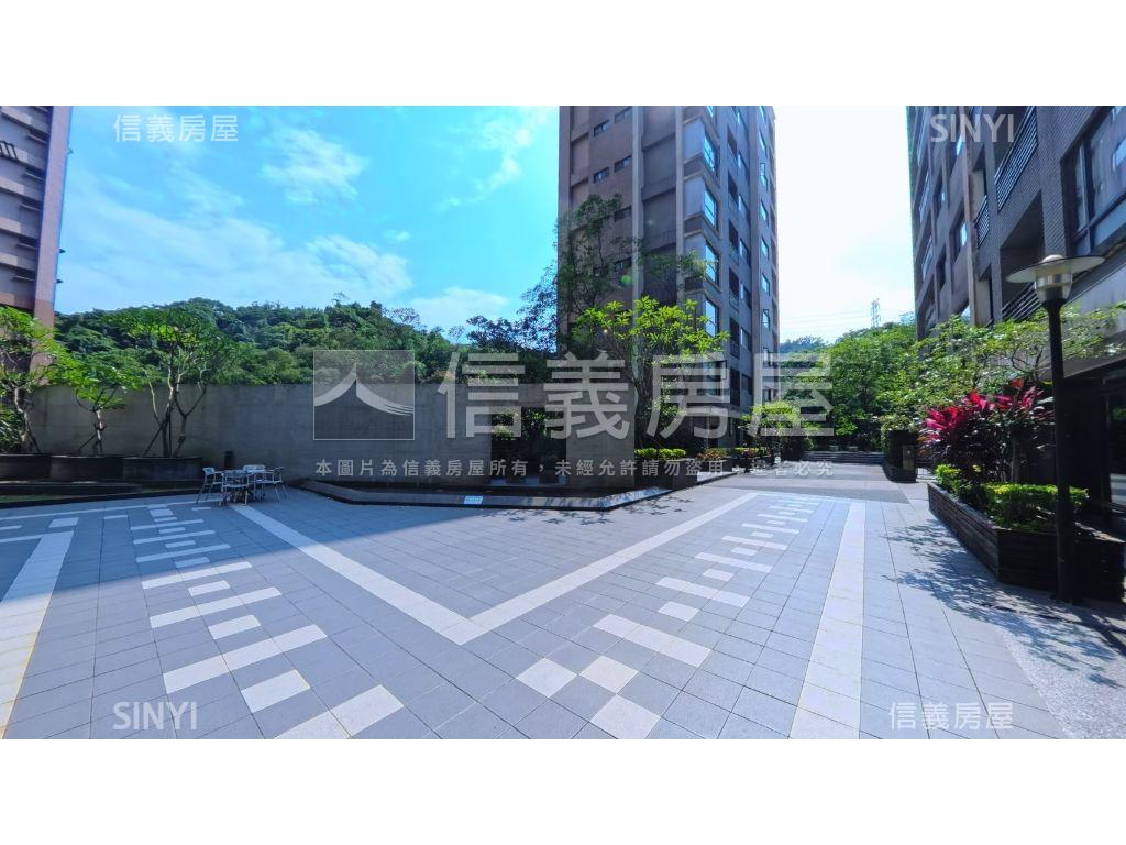 東別館綠景３房配車位房屋室內格局與周邊環境