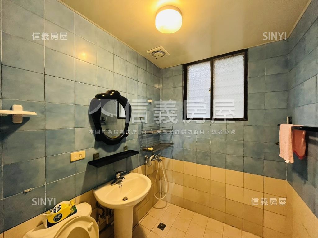 景安捷運‧三房雙衛浴美寓房屋室內格局與周邊環境