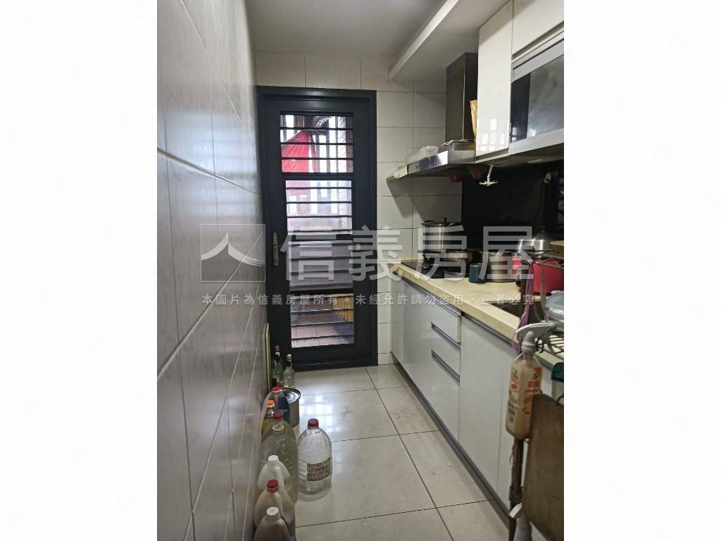 四季水樣誠意售屋房屋室內格局與周邊環境