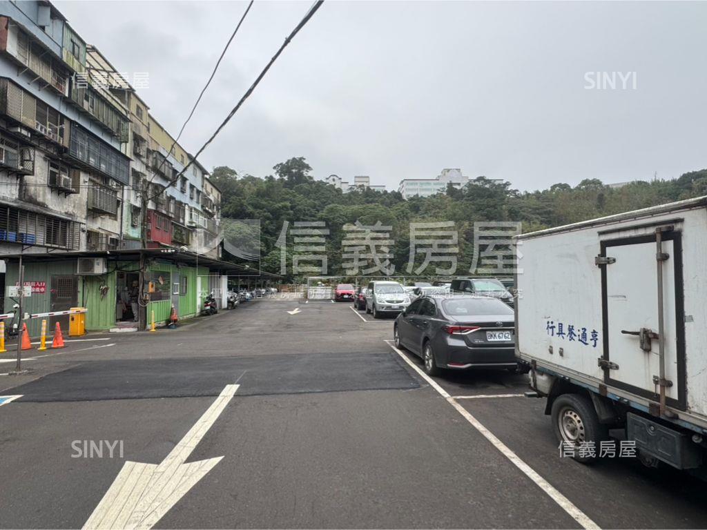 北峰段１３８０地號房屋室內格局與周邊環境