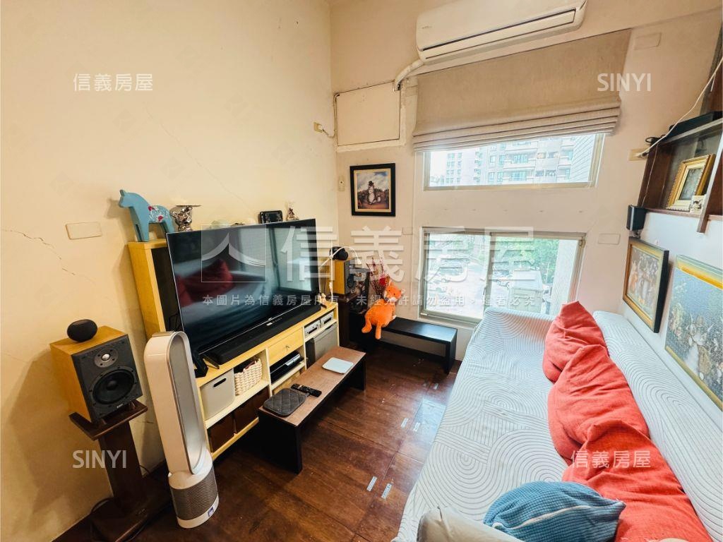 昇陽挑高２房文青美宅房屋室內格局與周邊環境