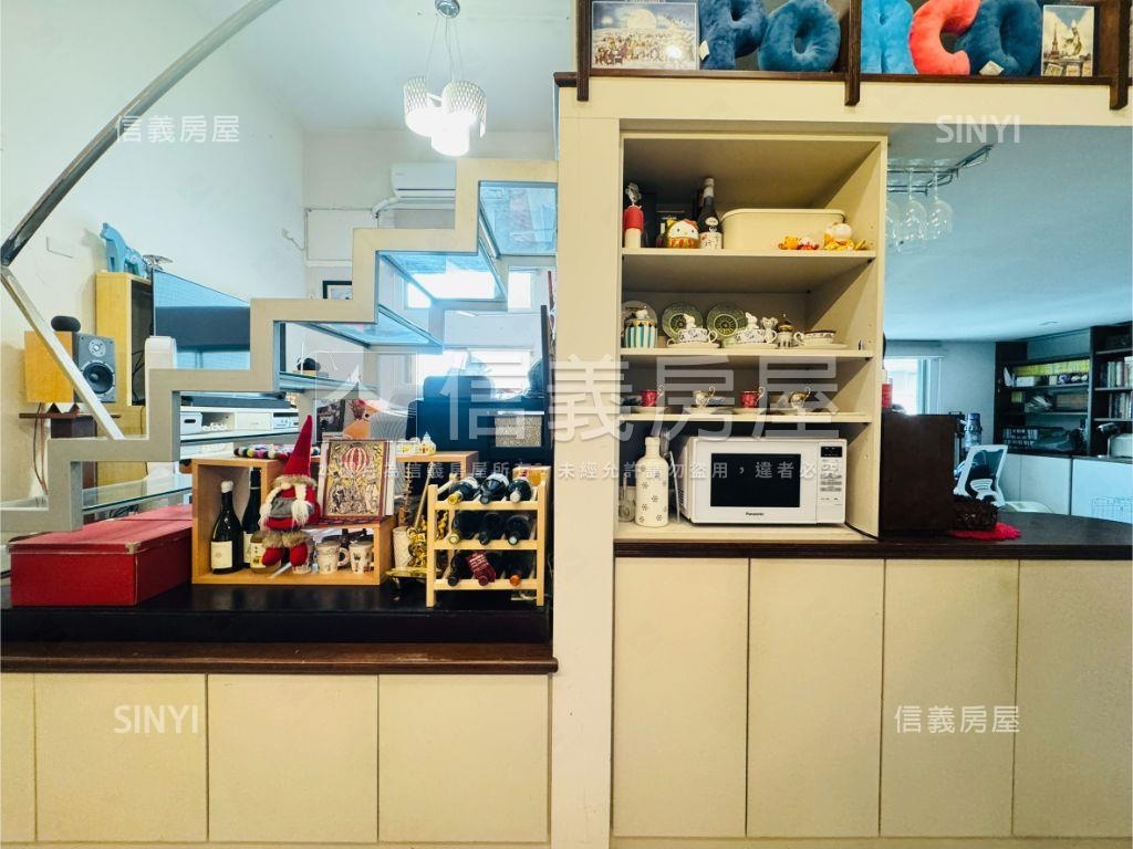 昇陽挑高２房文青美宅房屋室內格局與周邊環境
