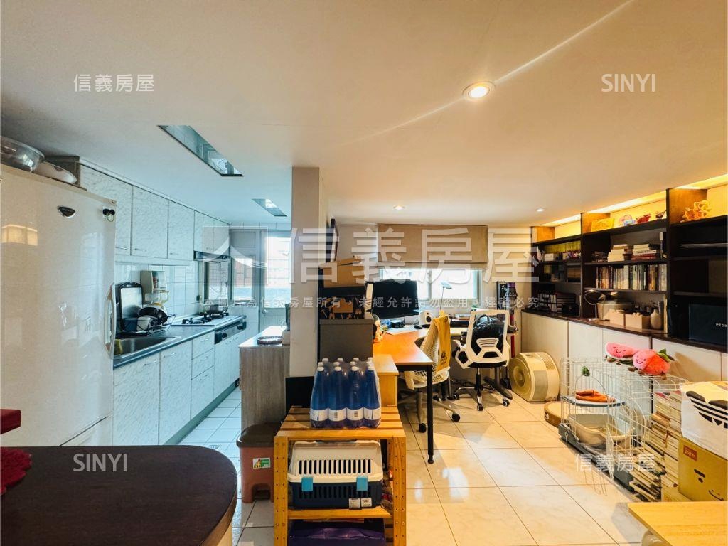昇陽挑高２房文青美宅房屋室內格局與周邊環境