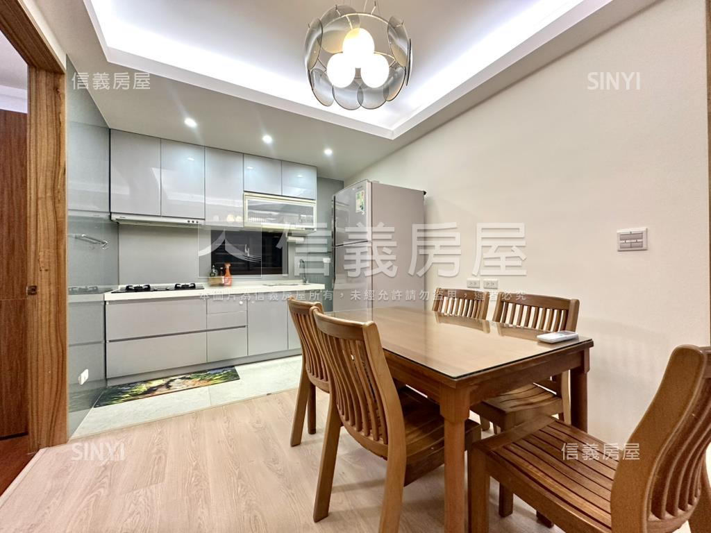 精美三樓➊➏➑⓿橫科路房屋室內格局與周邊環境