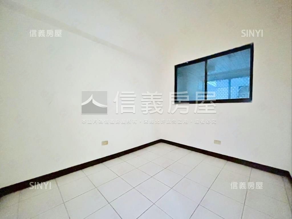 新案⭐文心凱旋三房房屋室內格局與周邊環境