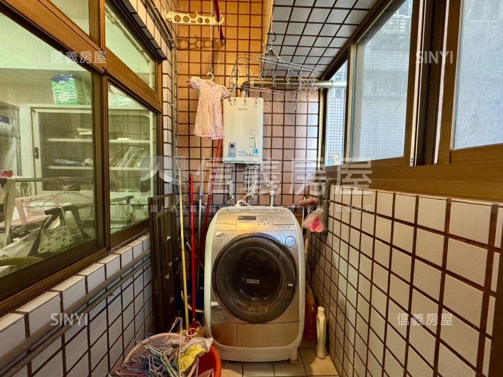 景安後棟三房坡平車位房屋室內格局與周邊環境