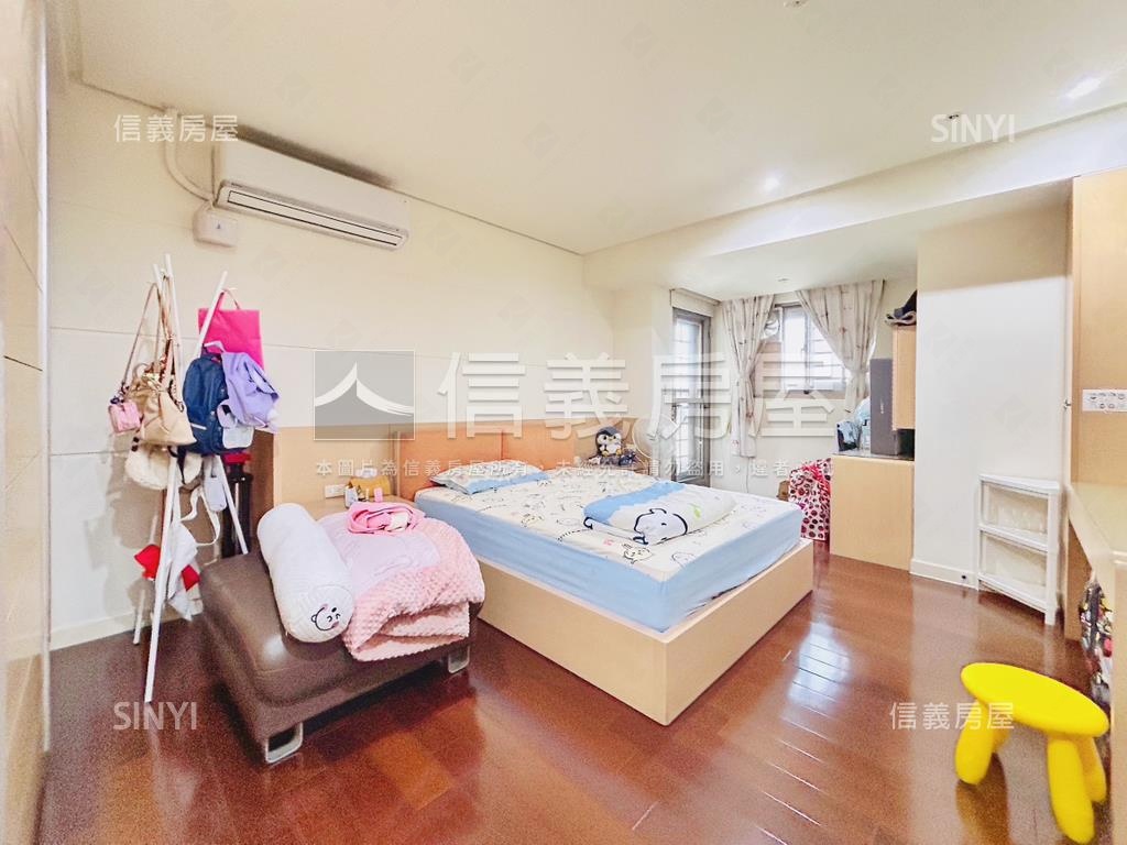 鋼骨水鑽石三房平面車位房屋室內格局與周邊環境