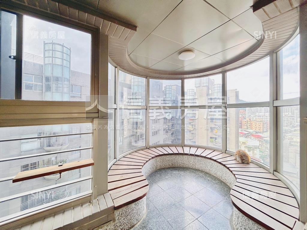 鋼骨水鑽石三房平面車位房屋室內格局與周邊環境