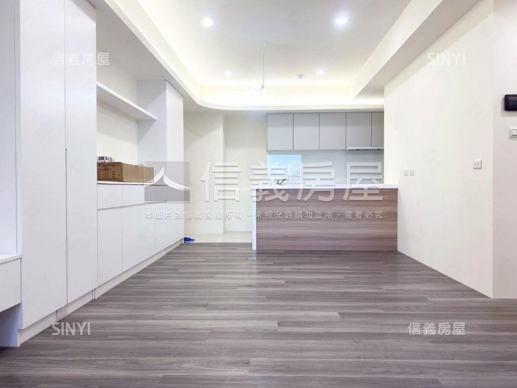 面公園觀山景三房美裝潢房屋室內格局與周邊環境