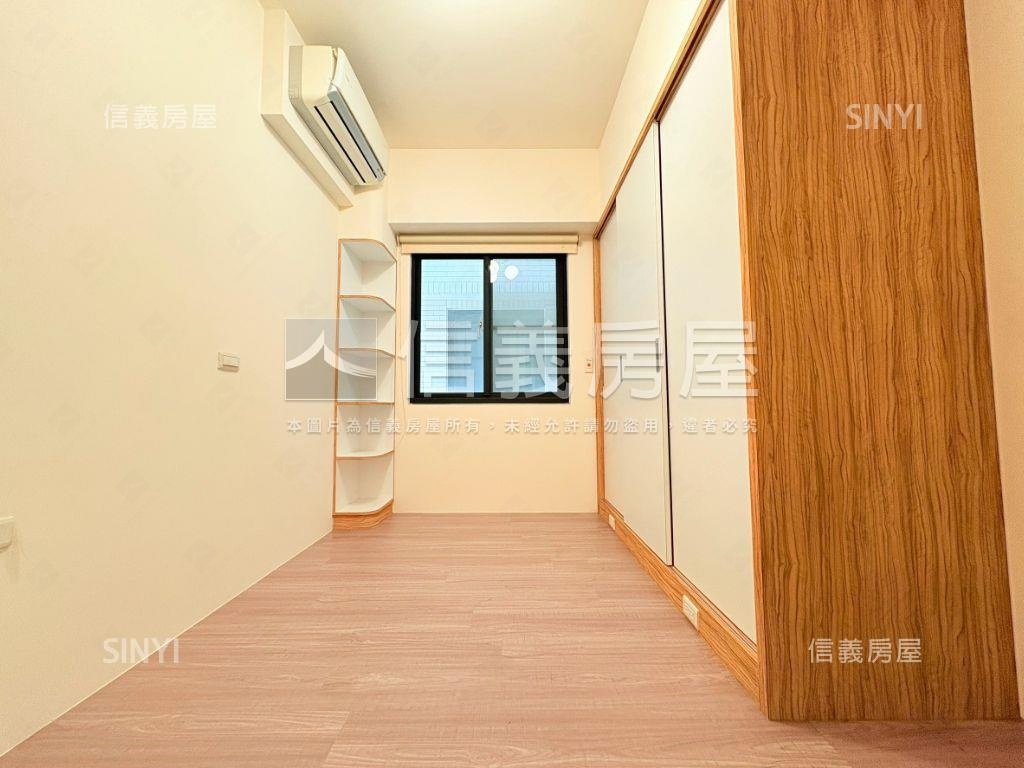 ＬＭ·輕裝潢兩房平車房屋室內格局與周邊環境
