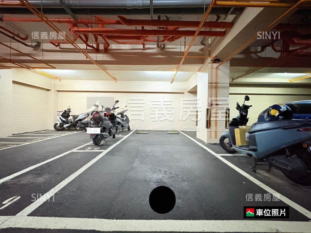 ＬＭ·輕裝潢兩房平車房屋室內格局與周邊環境