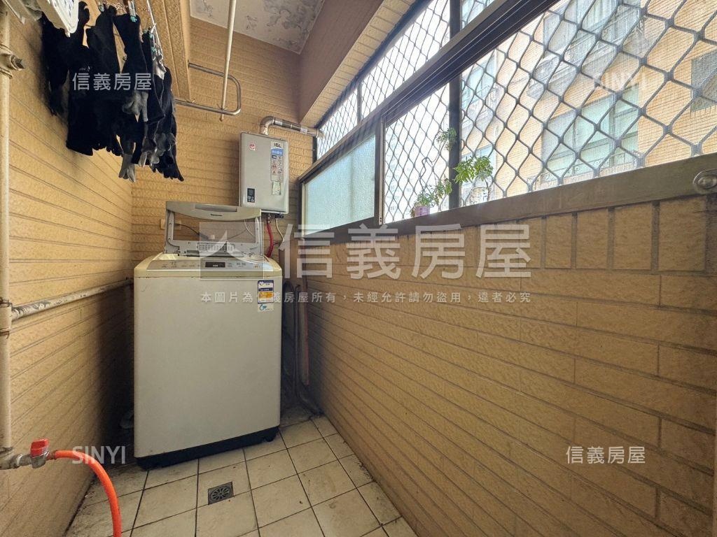 專任椰林書鄉美三房車位房屋室內格局與周邊環境