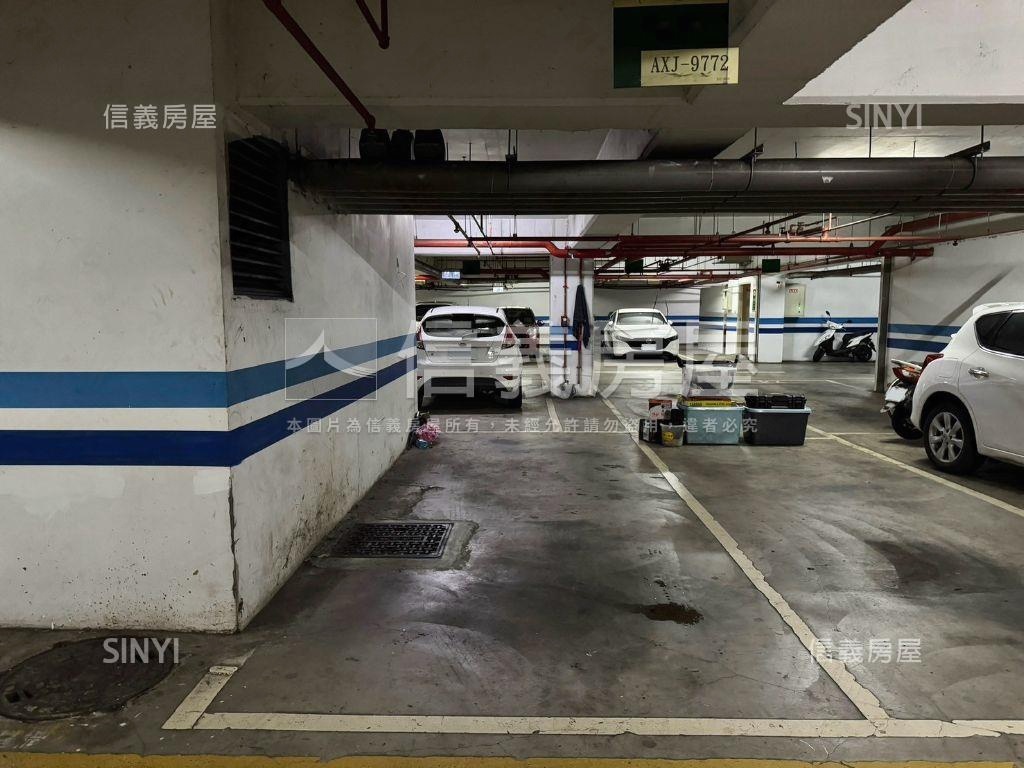 專任椰林書鄉美三房車位房屋室內格局與周邊環境