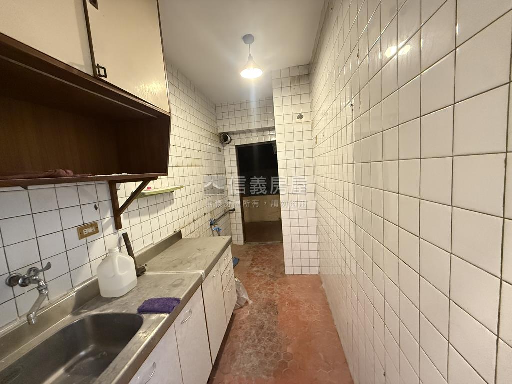 松菸湖景美三房華廈房屋室內格局與周邊環境