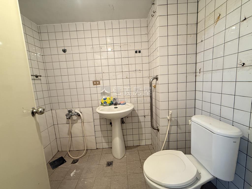 松菸湖景美三房華廈房屋室內格局與周邊環境
