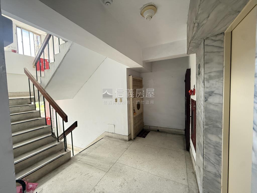 松菸湖景美三房華廈房屋室內格局與周邊環境