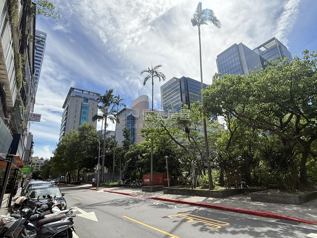 松菸湖景美三房華廈房屋室內格局與周邊環境