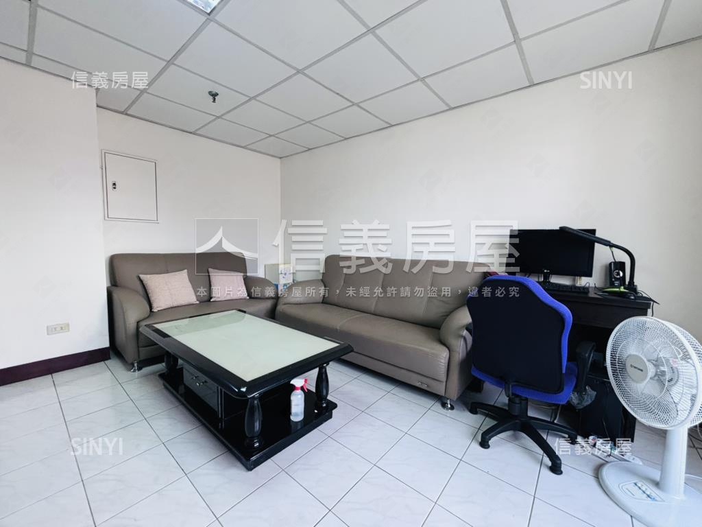 警察一村採光靚三房房屋室內格局與周邊環境