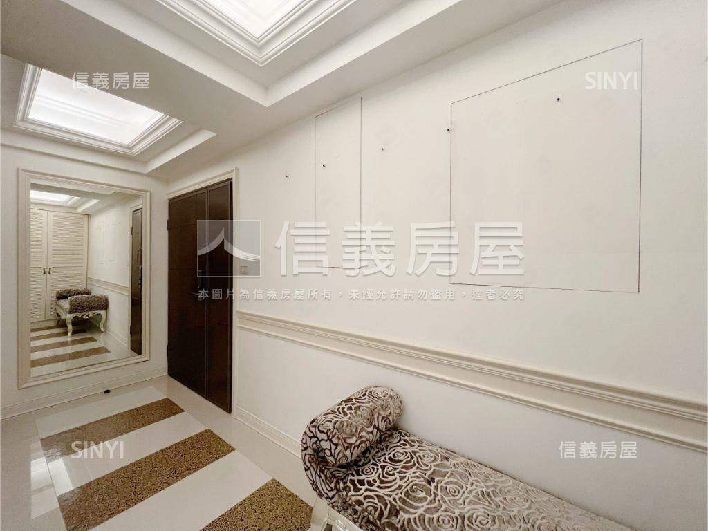 世貿名人｜臻品層峰房屋室內格局與周邊環境