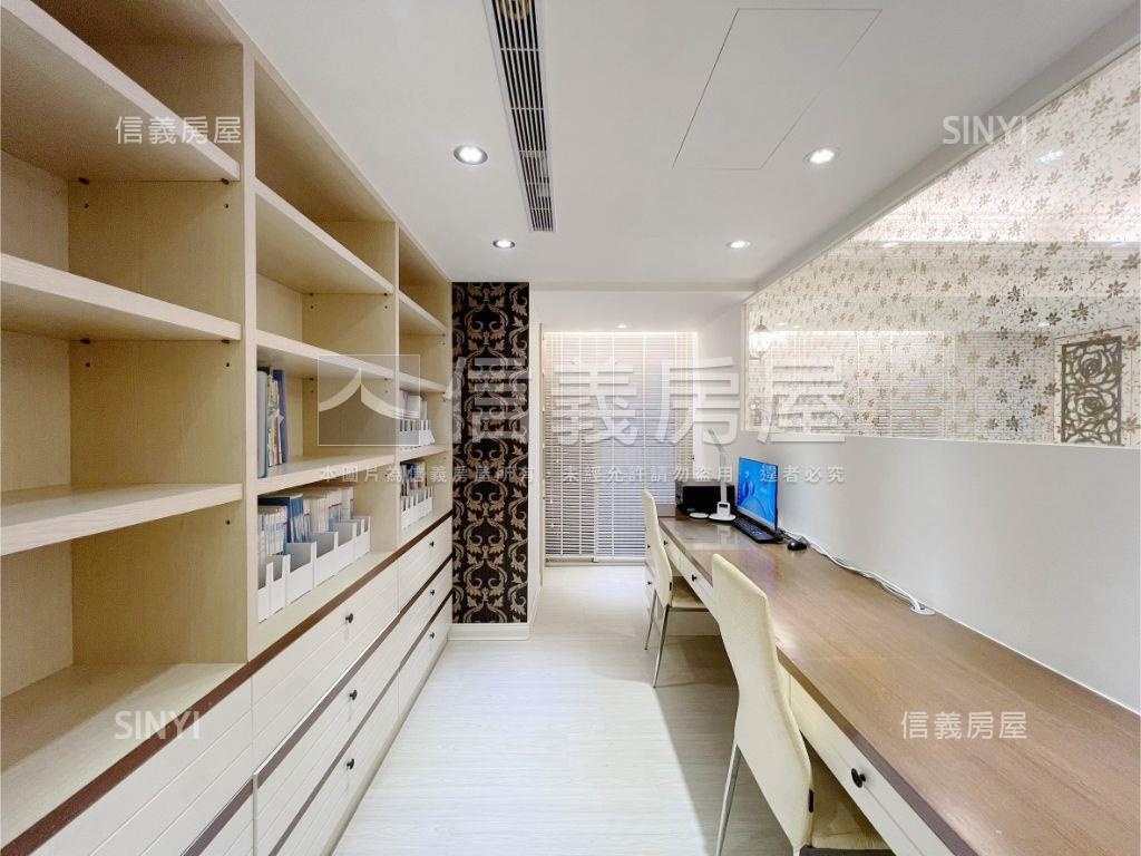 世貿名人｜臻品層峰房屋室內格局與周邊環境