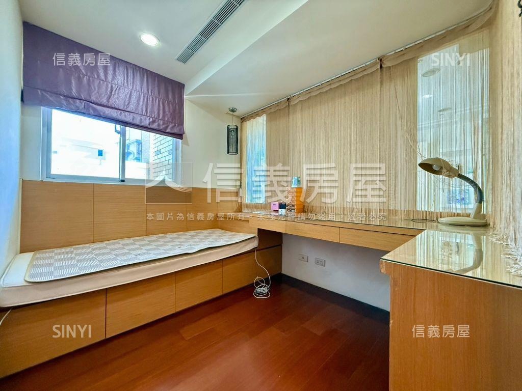 西班牙水花園高樓三房車位房屋室內格局與周邊環境