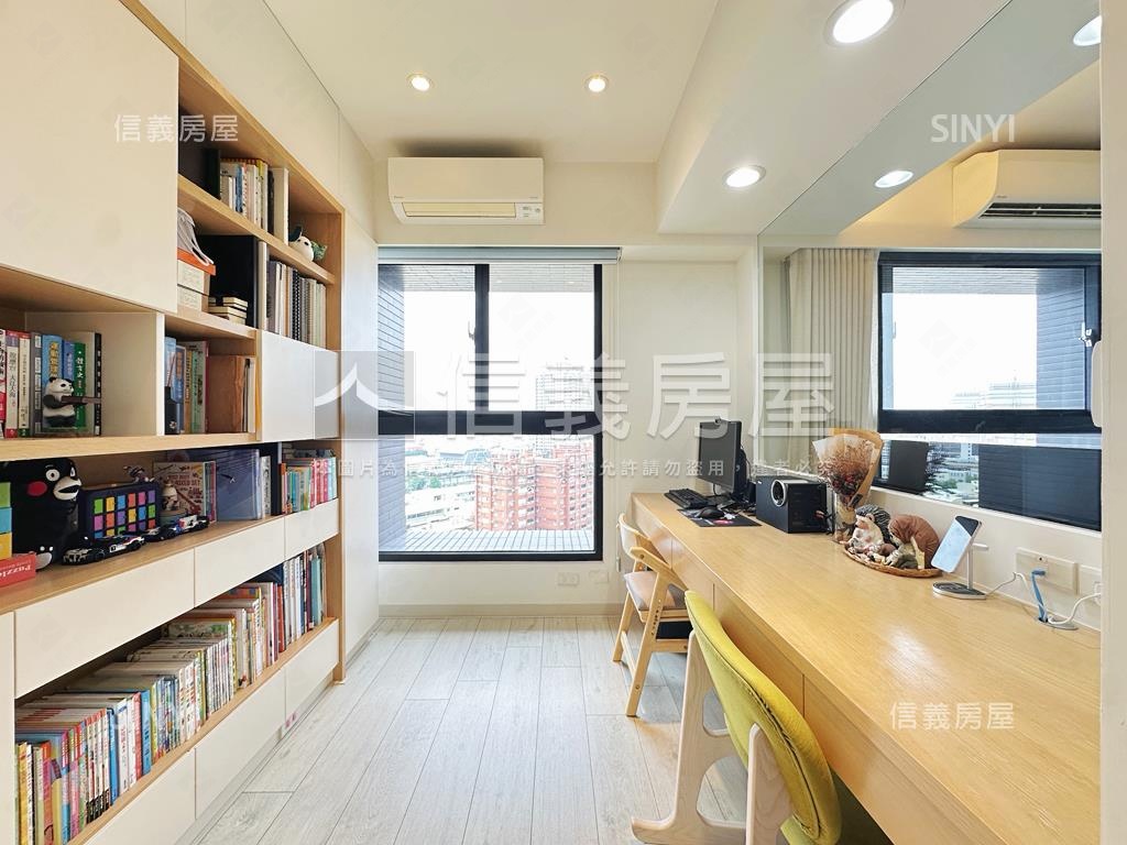 文山君品高樓美景三房平車房屋室內格局與周邊環境