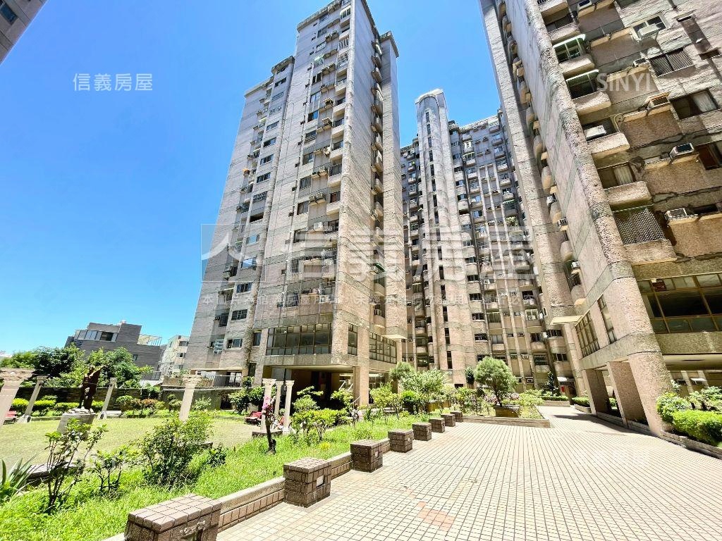 凱撒高樓層四房車位房屋室內格局與周邊環境