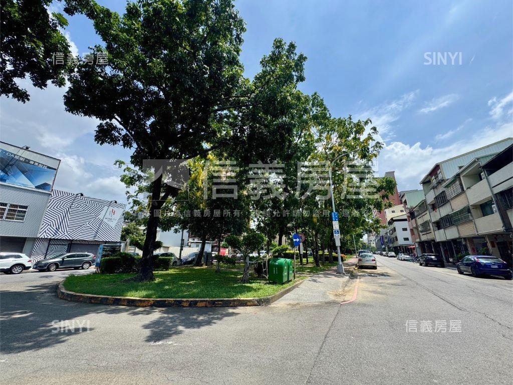 元城上萃Ｉ棟兩房附車位房屋室內格局與周邊環境