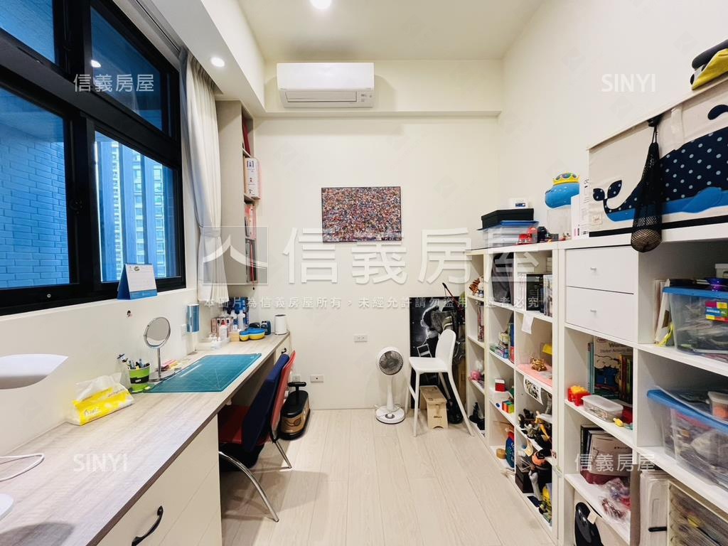 正美質感三房車位房屋室內格局與周邊環境
