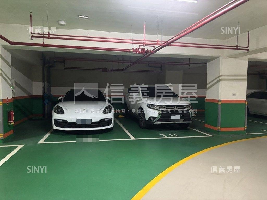 正美質感三房車位房屋室內格局與周邊環境
