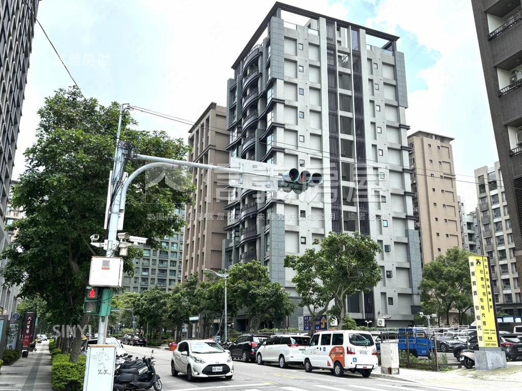 正美質感三房車位房屋室內格局與周邊環境