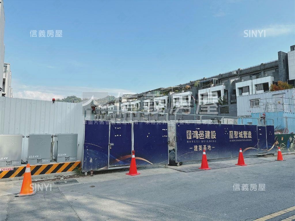 鴻邑雲山硯Ｃ棟兩房平車房屋室內格局與周邊環境