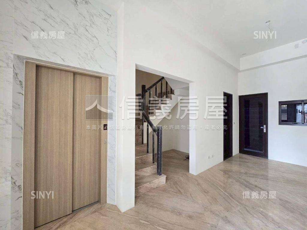 ❤景觀天闊電梯套房別墅Ｃ房屋室內格局與周邊環境