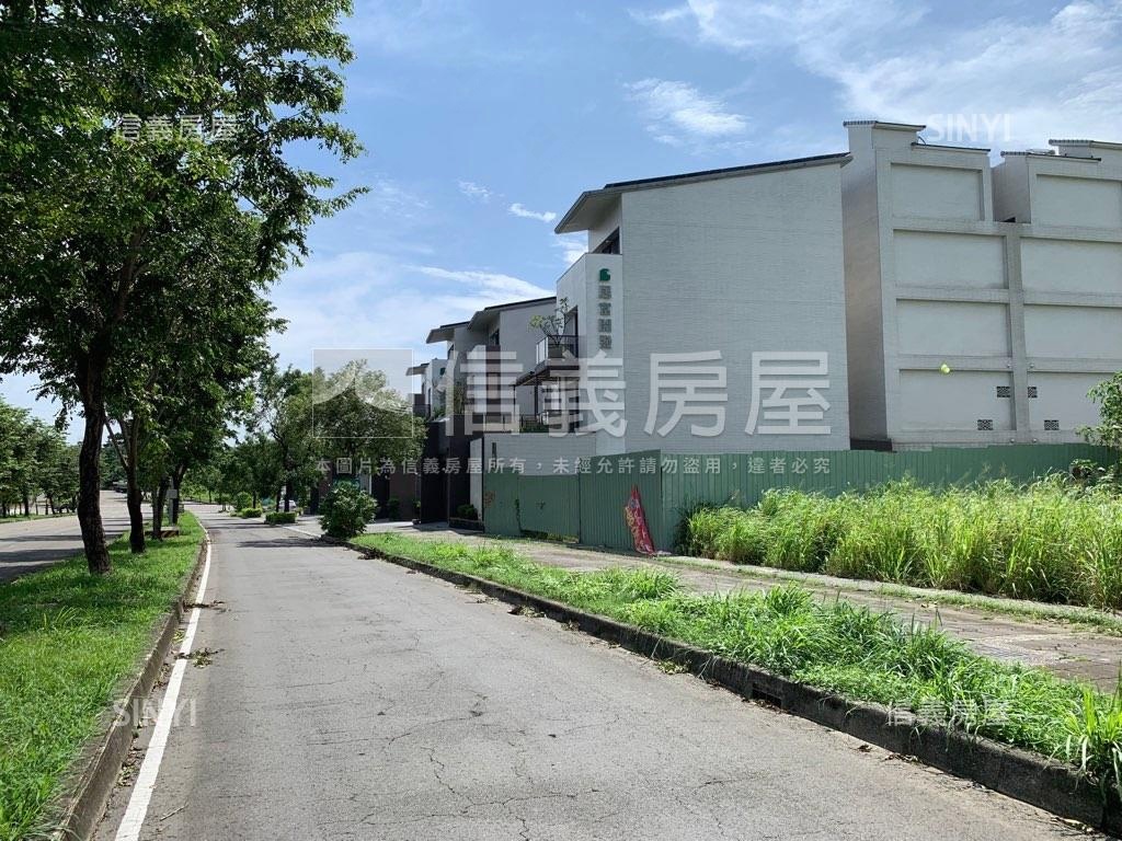 大坪頂‧臨路土地房屋室內格局與周邊環境