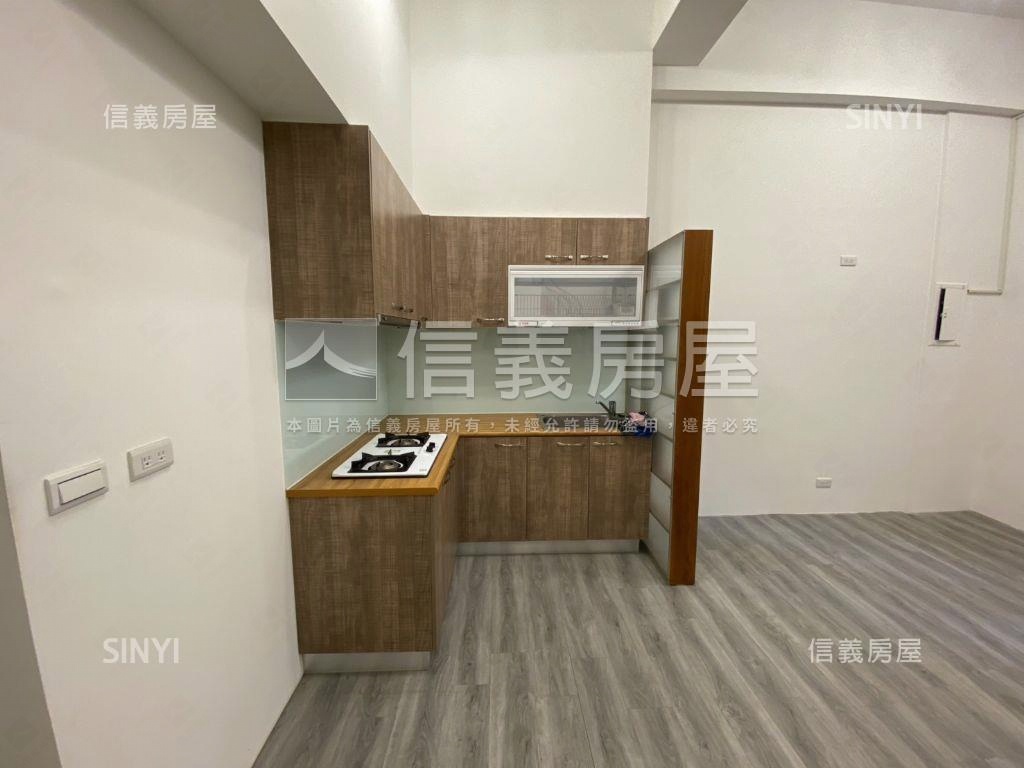 近交流道社區一樓含車位房屋室內格局與周邊環境