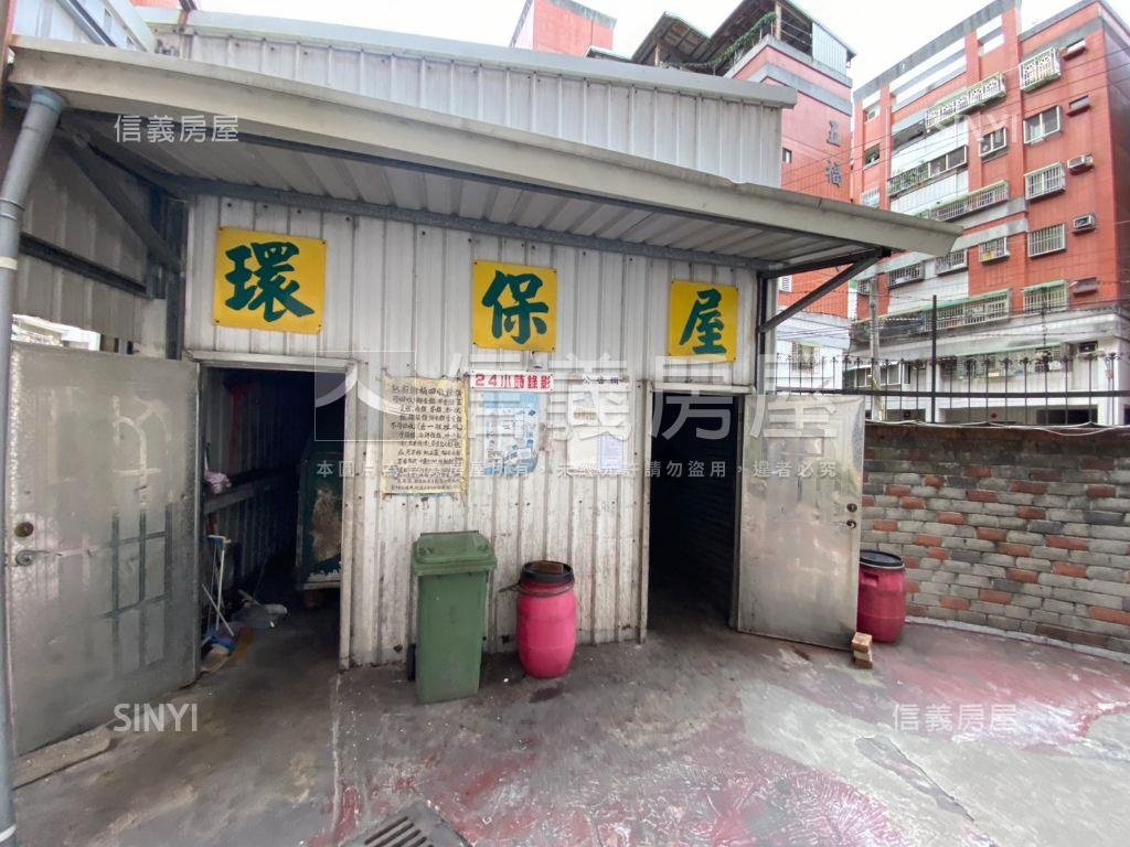 近交流道社區一樓含車位房屋室內格局與周邊環境