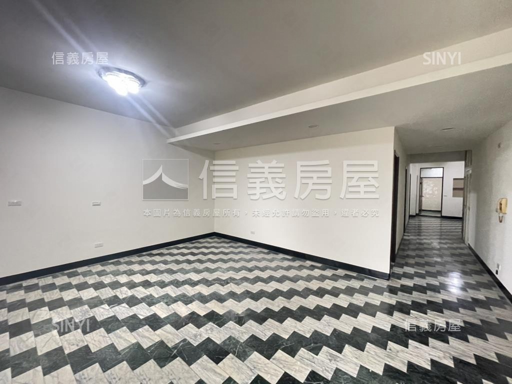 八里邊間低總價好成家房屋室內格局與周邊環境