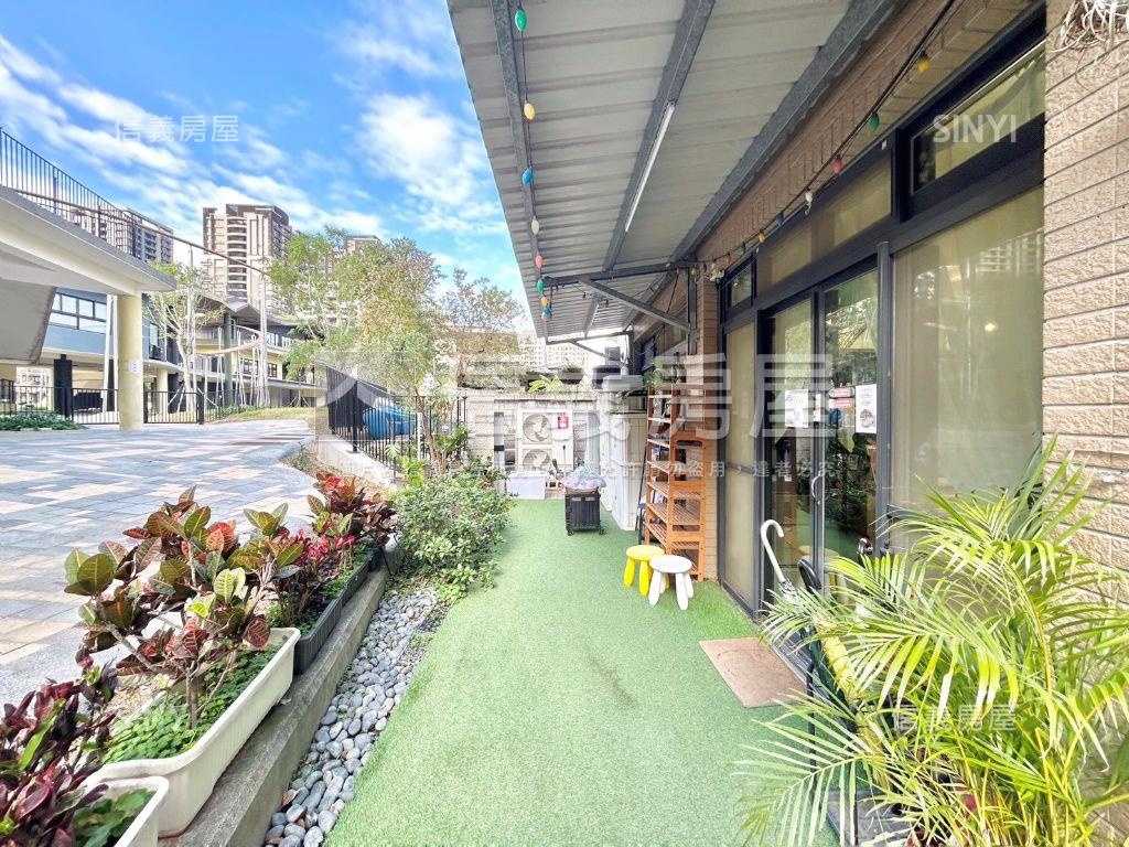 悠森朵夫大面寬金店面房屋室內格局與周邊環境