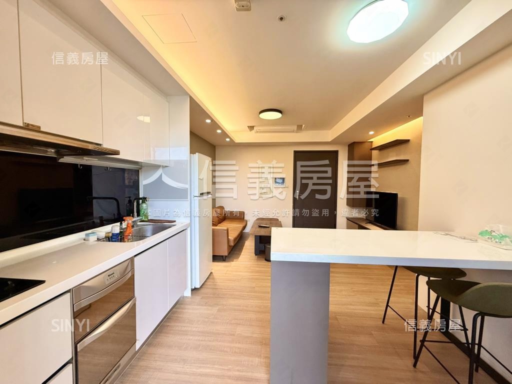 高樓面公園景觀２房車位房屋室內格局與周邊環境