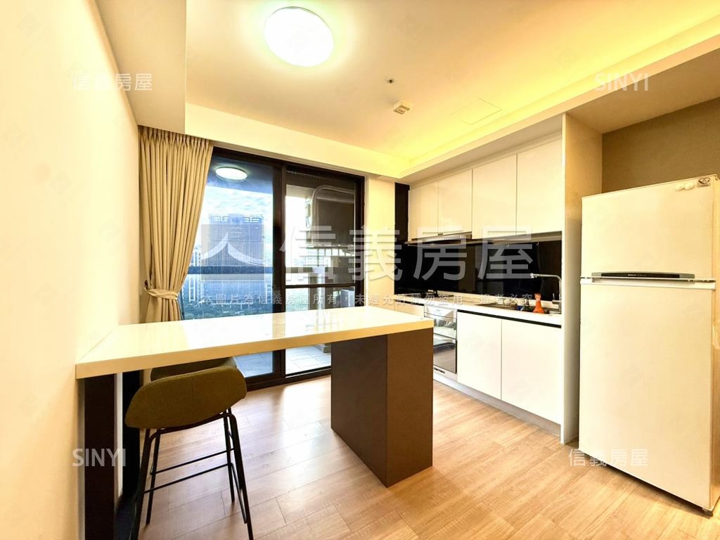 高樓面公園景觀２房車位房屋室內格局與周邊環境