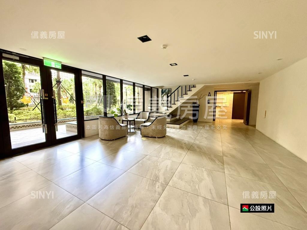 高樓面公園景觀２房車位房屋室內格局與周邊環境