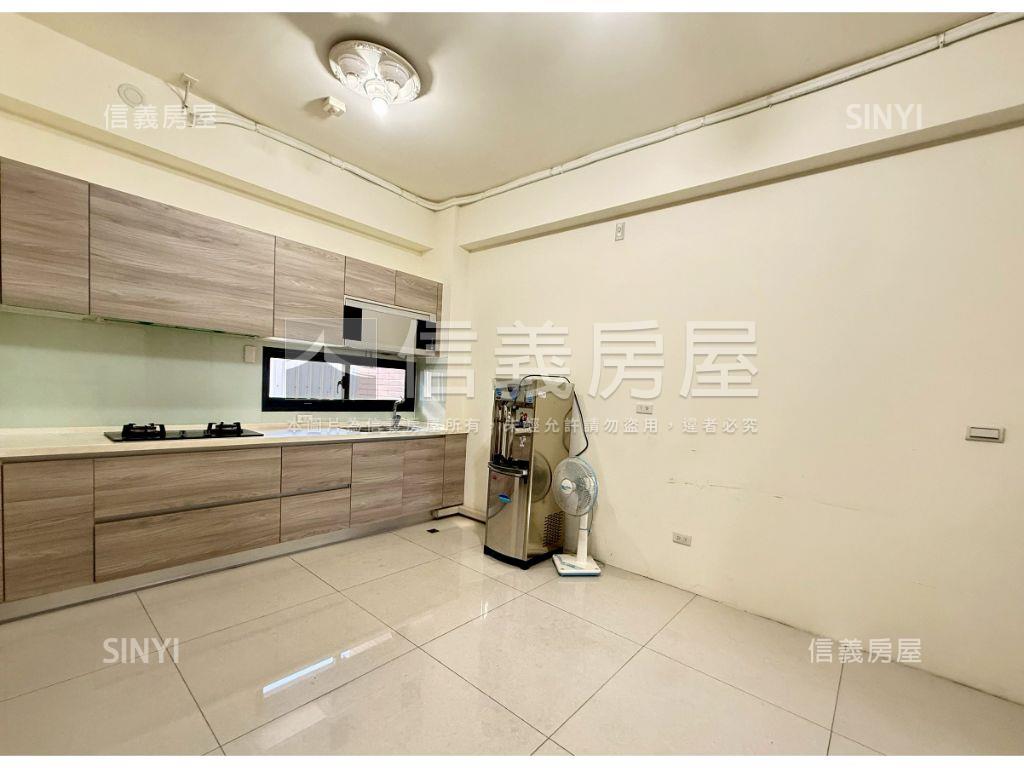 中科寬埕仁和質感車庫別墅房屋室內格局與周邊環境