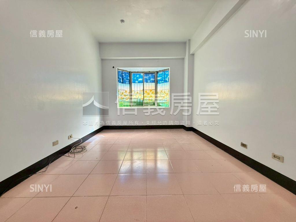 台北明珠方正三房車位房屋室內格局與周邊環境